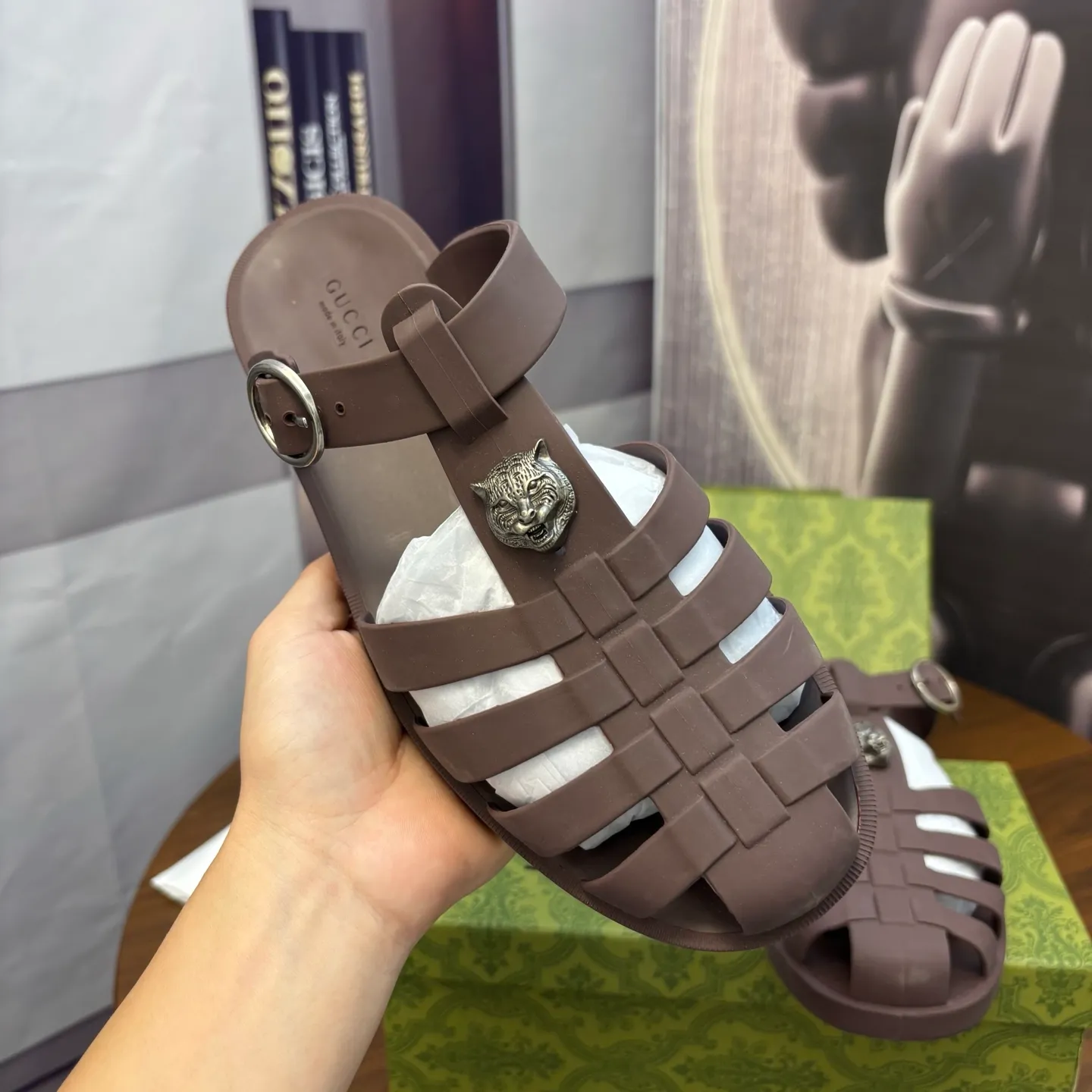 Men's shoes 260💰 [Gucci] Counter quality, top-quality original goods, real photos! Original TPU material, fine workmanship, comfortable; genuine 1:1 replica Size: 38 ~ 46